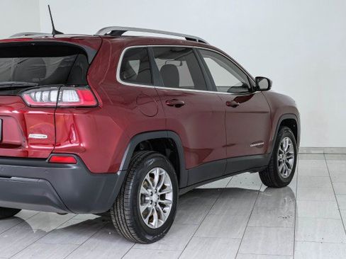 Used 2020 Jeep Cherokee Latitude Plus w/ Cold Weather Group AWD/4WD image 50