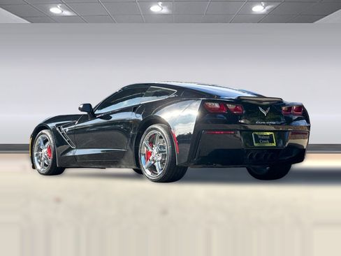 Used 2014 Chevrolet Corvette Stingray Coupe image 3