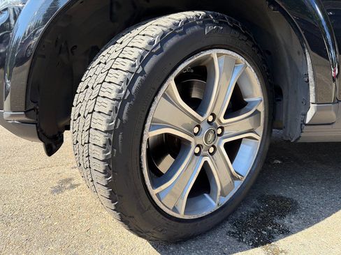 Used 2013 Land Rover LR4 HSE AWD/4WD image 32