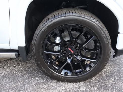 New 2026 GMC Sierra 1500 Denali w/ Denali Reserve Package AWD/4WD image 10