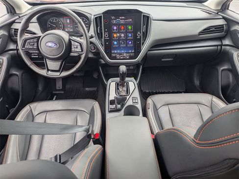 Certified 2025 Subaru Crosstrek 2.5i Limited w/ Popular Package #3A image 2