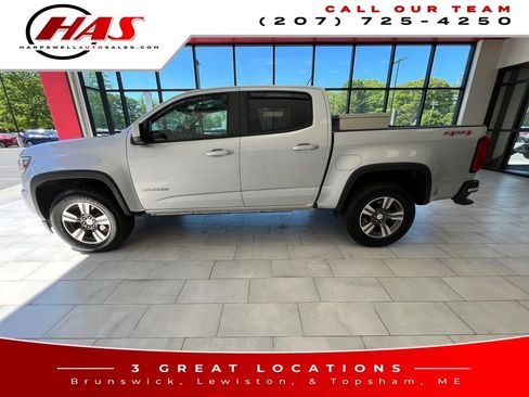 Used 2018 Chevrolet Colorado W/T w/ Custom Special Edition AWD/4WD image 2