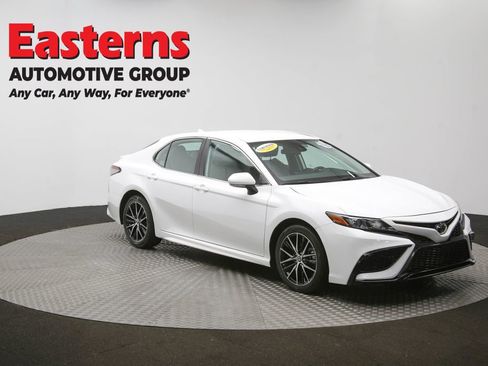 Used 2024 Toyota Camry SE FWD image 49