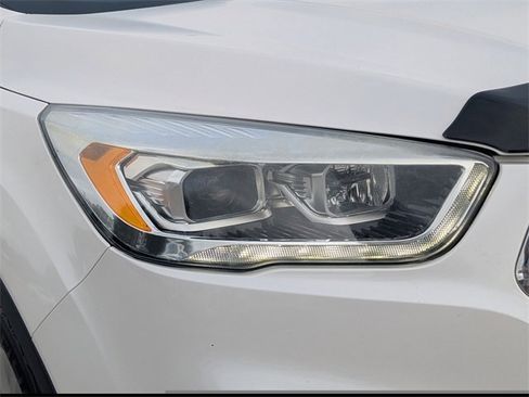 Used 2017 Ford Escape Titanium w/ Equipment Group 301A image 9