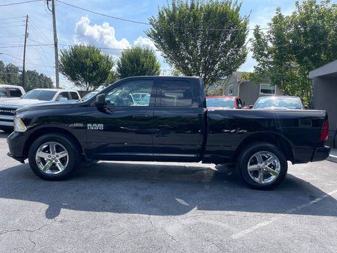 Used 2013 RAM 1500 Express RWD image 8
