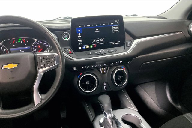 Used 2023 Chevrolet Blazer LT FWD image 8