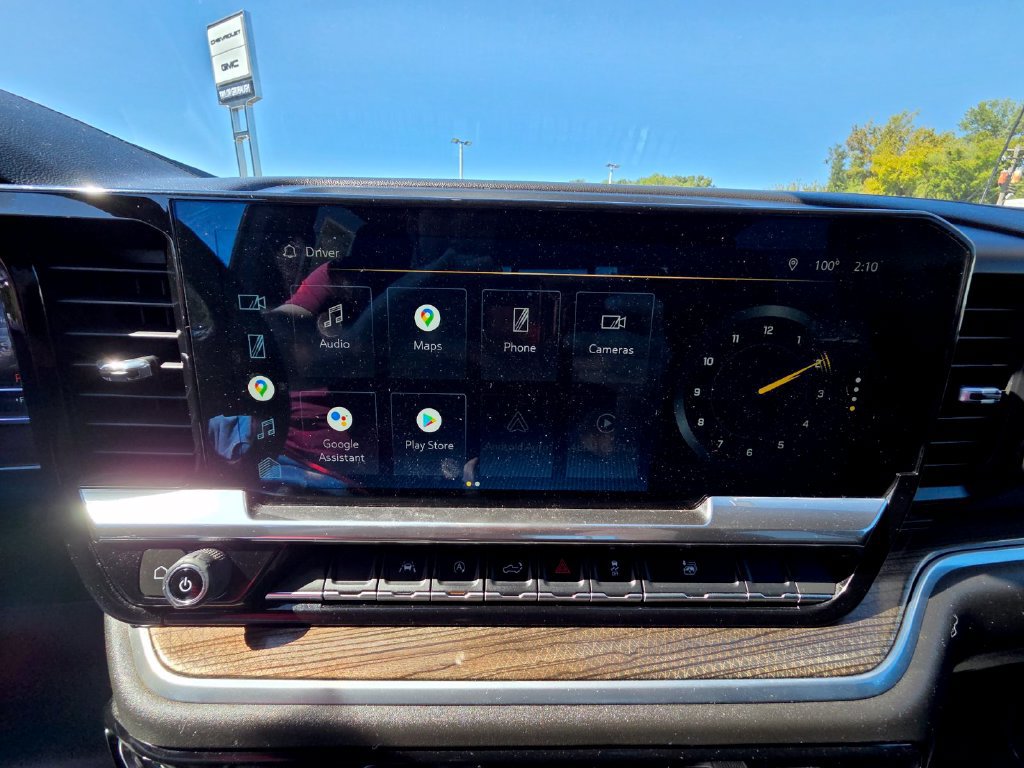 Used 2022 Chevrolet Silverado 1500 RST w/ Convenience Package II AWD/4WD image 22