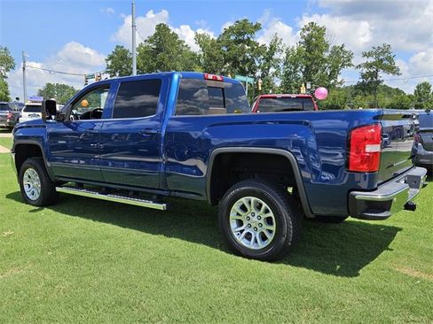 Used 2018 GMC Sierra 1500 SLE w/ SLE Value Package image 9