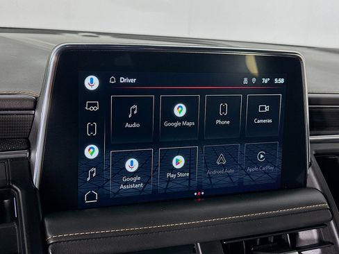 Used 2022 GMC Yukon XL AT4 AWD/4WD image 15
