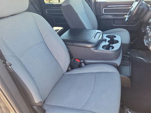 Used 2024 RAM 2500 Big Horn image 17