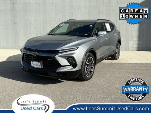 Used 2025 Chevrolet Blazer RS image 1