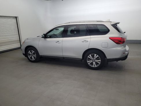 Used 2019 Nissan Pathfinder S AWD/4WD image 3