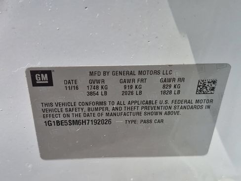 Used 2017 Chevrolet Cruze LT w/ Convenience Package FWD image 35