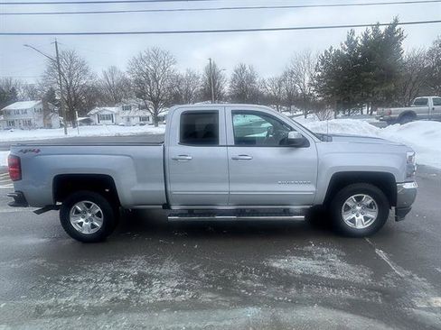Certified 2018 Chevrolet Silverado 1500 LT w/ All Star Edition AWD/4WD image 6