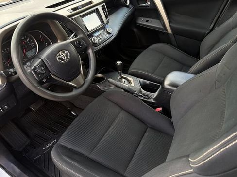 Used 2014 Toyota RAV4 XLE FWD image 11