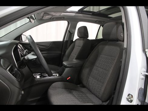 Certified 2024 Chevrolet Equinox LT AWD/4WD image 5