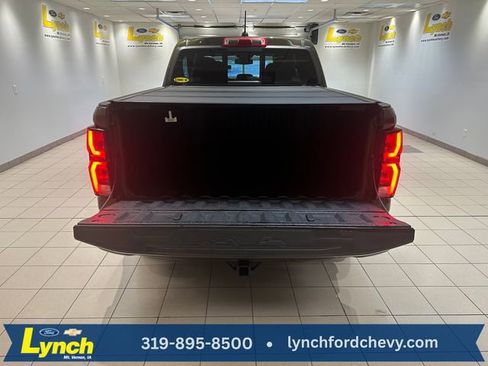 Used 2024 Chevrolet Colorado Z71 w/ Z71 Convenience Package 2 AWD/4WD image 20