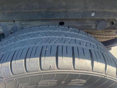 Used 2018 GMC Sierra 1500 Denali AWD/4WD image 12