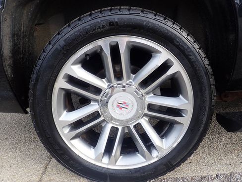 Used 2013 Cadillac Escalade ESV Premium AWD/4WD image 34