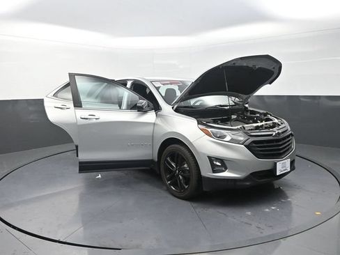 Used 2021 Chevrolet Equinox LT FWD image 29