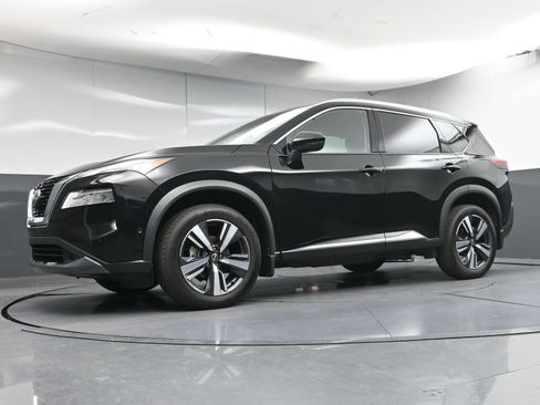 Used 2023 Nissan Rogue SL w/ SL Premium Package image 23