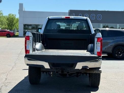 Used 2017 Ford F250 XL w/ FX4 Off-Road Package AWD/4WD image 33