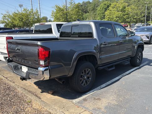 Used 2023 Toyota Tacoma SR5 RWD image 5