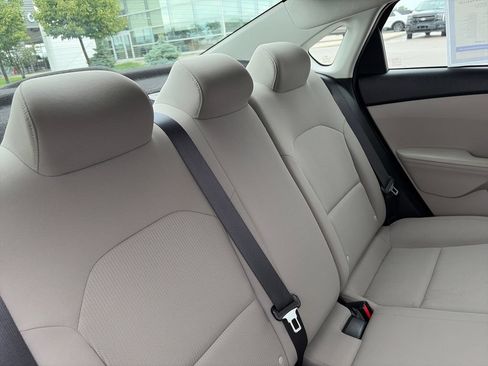 Used 2021 Kia Forte LXS FWD image 32