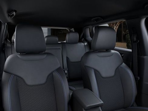 New 2026 Jeep Compass Latitude AWD/4WD image 26