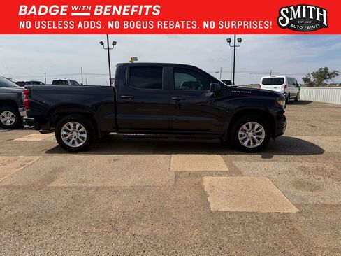 Used 2023 Chevrolet Silverado 1500 Custom RWD image 3