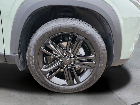 Certified 2025 Chevrolet Trax ACTIV image 28