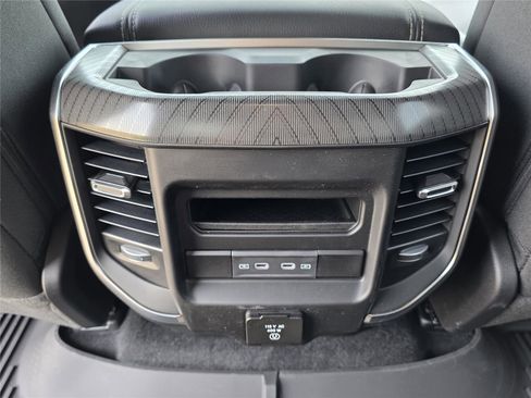 New 2026 RAM 1500 Big Horn AWD/4WD image 31