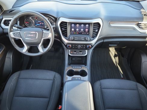 Used 2023 GMC Acadia SLE w/ LPO, Floor Liner Package image 16