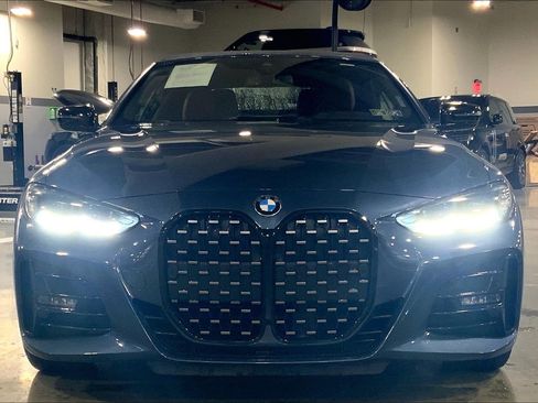 Used 2023 BMW 430i Convertible w/ M Sport Package image 2