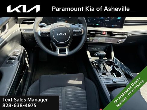 New 2026 Kia K5 LXS FWD image 9