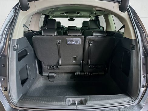 New 2026 Honda Odyssey Touring image 26