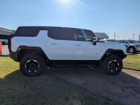 New 2025 GMC Hummer EV 3X w/ Extreme Off-Road Package AWD/4WD image 6
