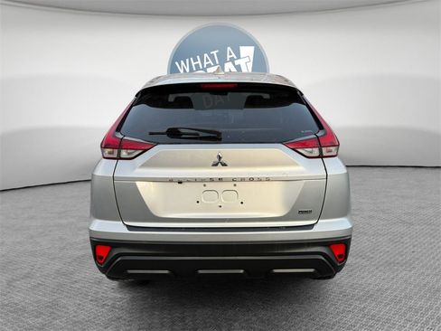 Used 2024 Mitsubishi Eclipse Cross LE image 5