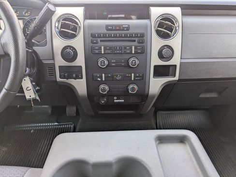 Used 2012 Ford F150 XLT w/ XLT Chrome Pkg image 12