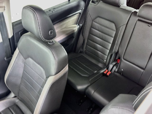 Certified 2023 Volkswagen Atlas SEL Premium AWD/4WD image 26