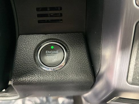 Used 2019 Ford Expedition Platinum AWD/4WD image 15
