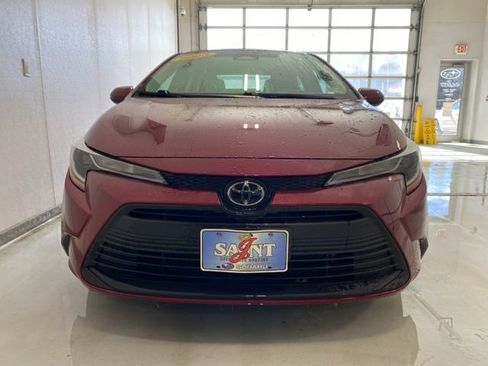 Used 2023 Toyota Corolla LE image 4