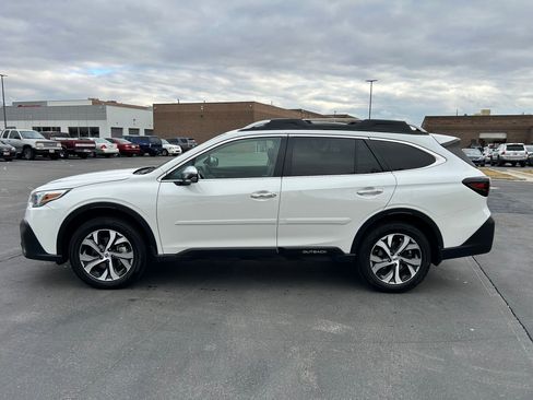 Used 2021 Subaru Outback Touring XT image 2