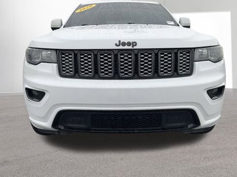 Used 2020 Jeep Grand Cherokee Altitude AWD/4WD image 33