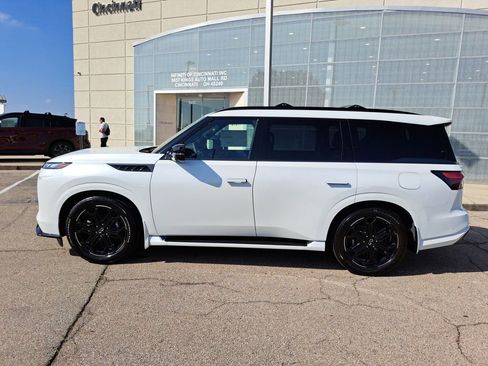 New 2026 INFINITI QX80 SPORT w/ Sport Exterior Package image 2