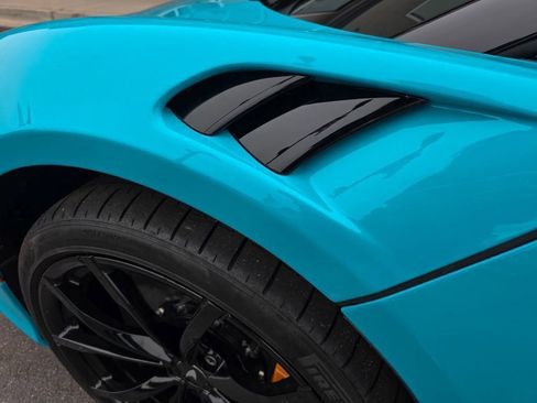 Used 2025 McLaren Artura Spider image 32