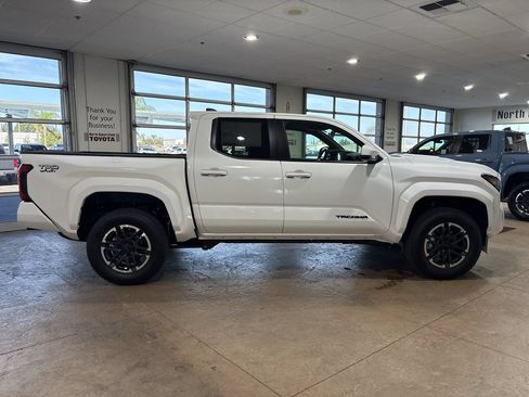 New 2026 Toyota Tacoma TRD Sport RWD image 3