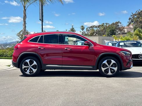 Certified 2026 Mercedes-Benz GLA 250 4MATIC image 2