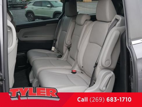 Used 2018 Honda Odyssey EX-L image 40