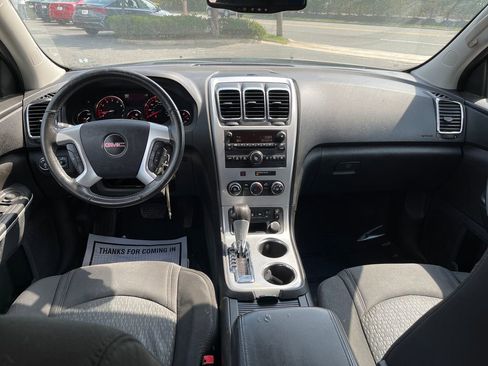 Used 2012 GMC Acadia SLE image 20